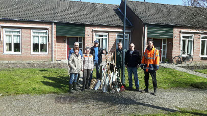 De ploeg die de aanplant heeft verzorgd.